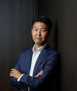Keisuke Okada